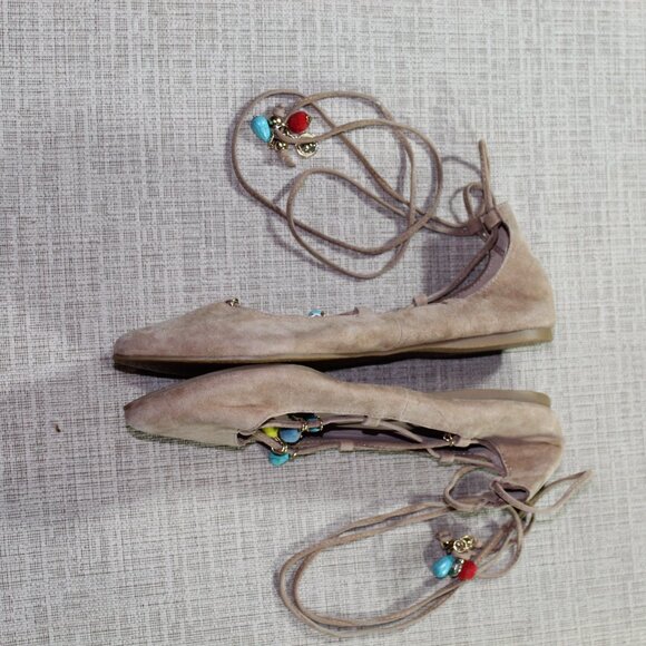 Steve Madden Size 8 Bedangled Tan Suede Leather Gladiator Flats - Picture 4 of 7